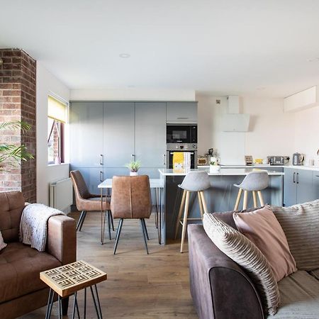 New Lisburn Road Apartment - Free Parking 벨파스트 외부 사진