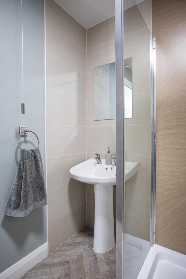 New Lisburn Road Apartment - Free Parking 벨파스트 외부 사진