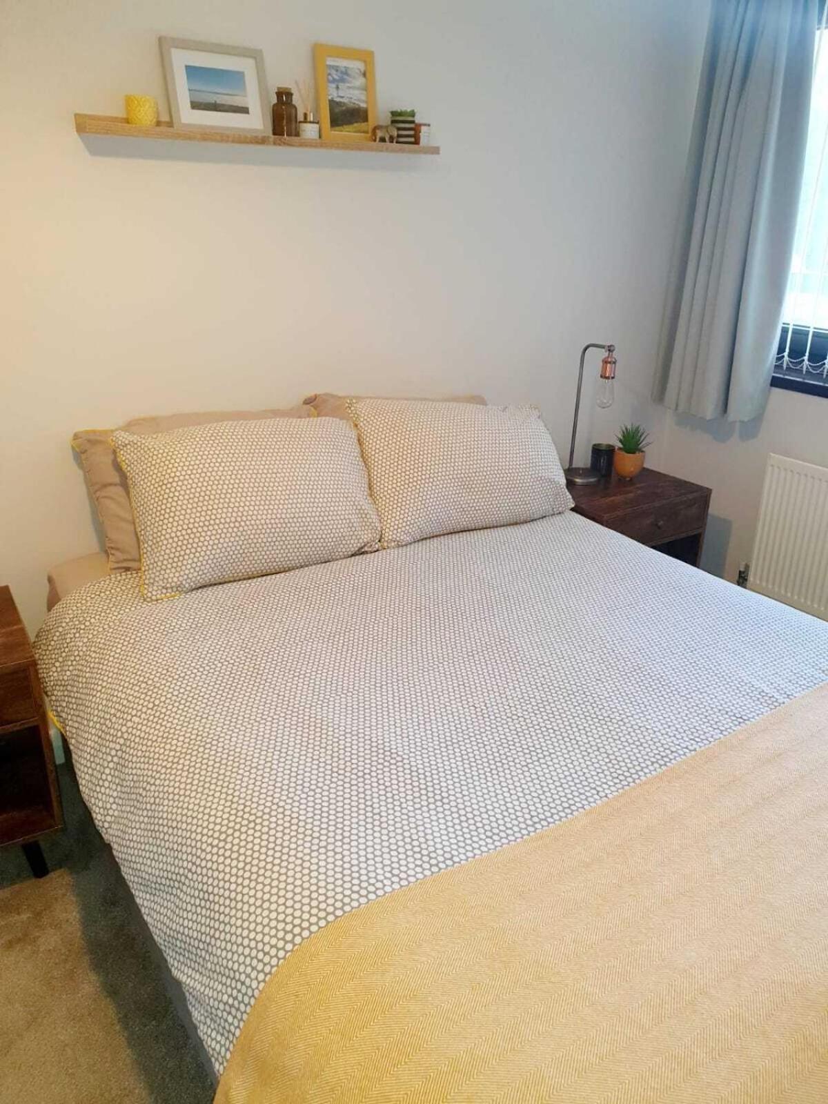 New Lisburn Road Apartment - Free Parking 벨파스트 객실 사진